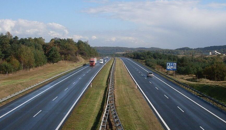 CNAIR a comunicat rezultatul licitației pentru proiectarea lotului 3 al drumului de mare viteză Filiași – Lugoj